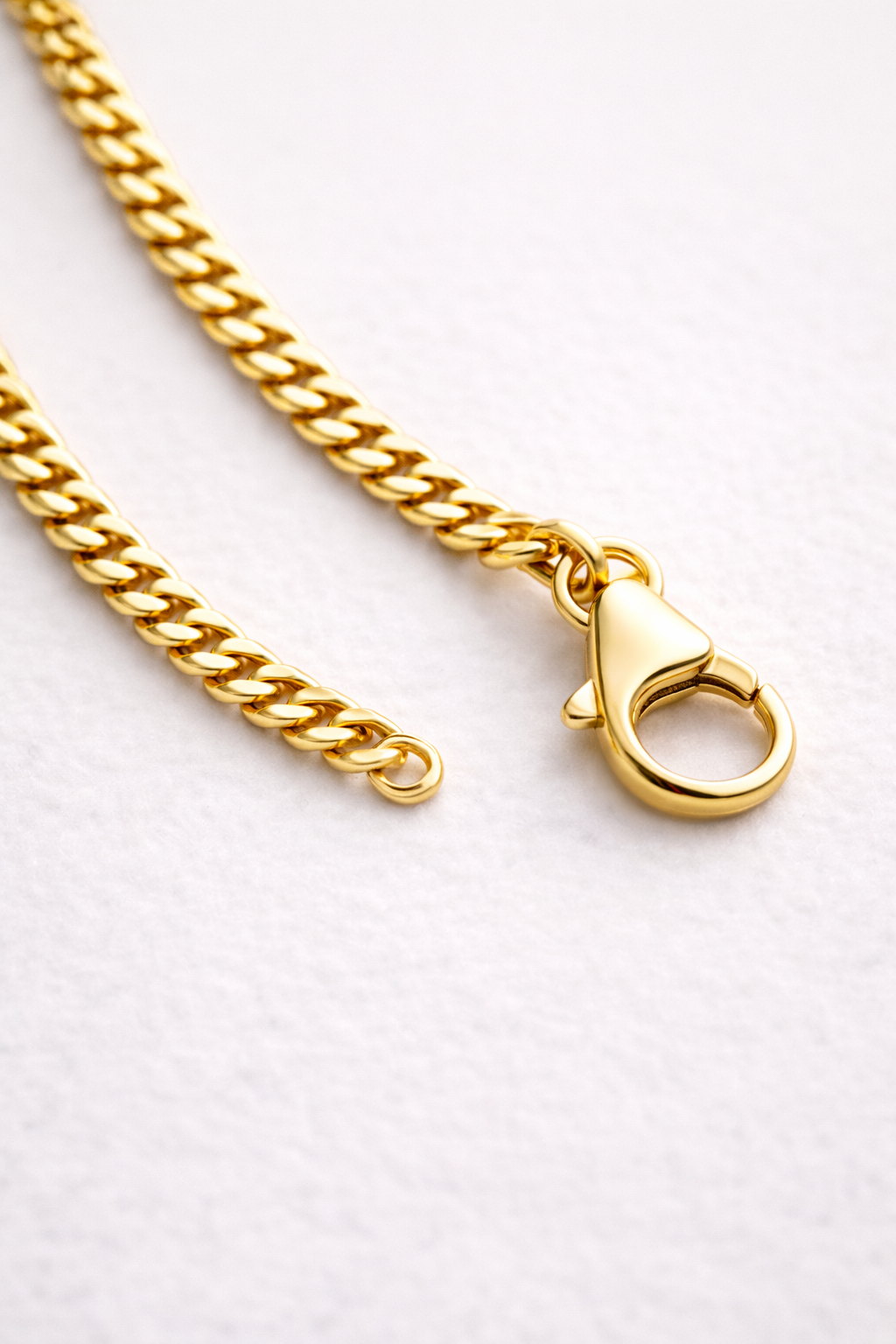 Flat Curb Chain Necklace · Gold Finish