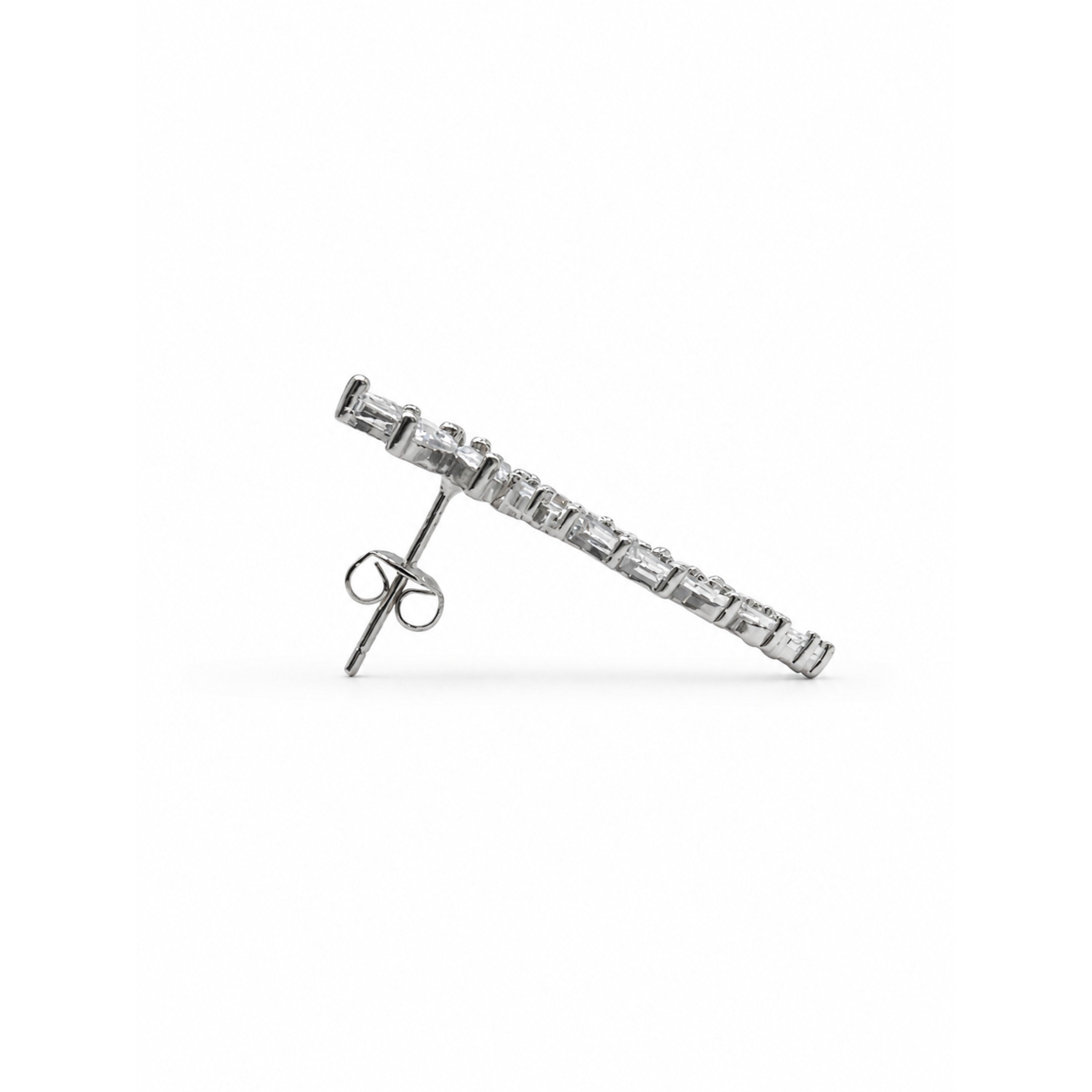 Laurel Crest Earrings