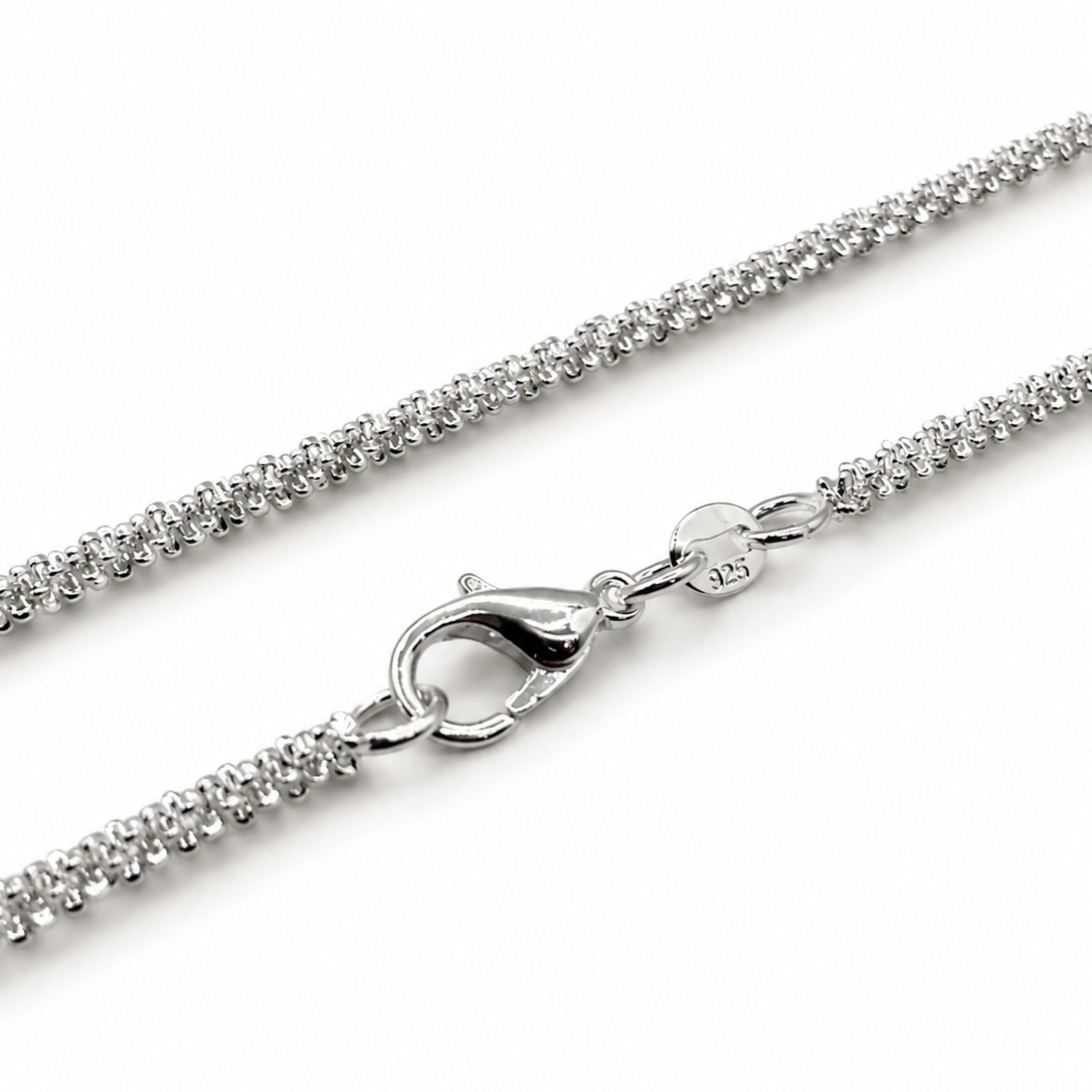 Eira Chain Necklace
